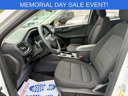 Used 2023 Ford Escape Active w/ Tech Pack #1 AWD/4WD image 14