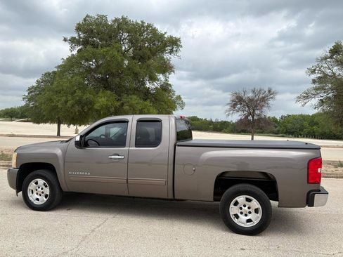 Used 2011 Chevrolet Silverado 1500 LT w/ All-Star Edition image 16