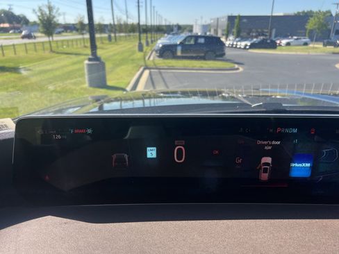 Used 2025 Ford Expedition King Ranch AWD/4WD image 24
