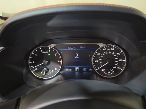 Used 2024 Nissan Altima 2.5 SR FWD image 10