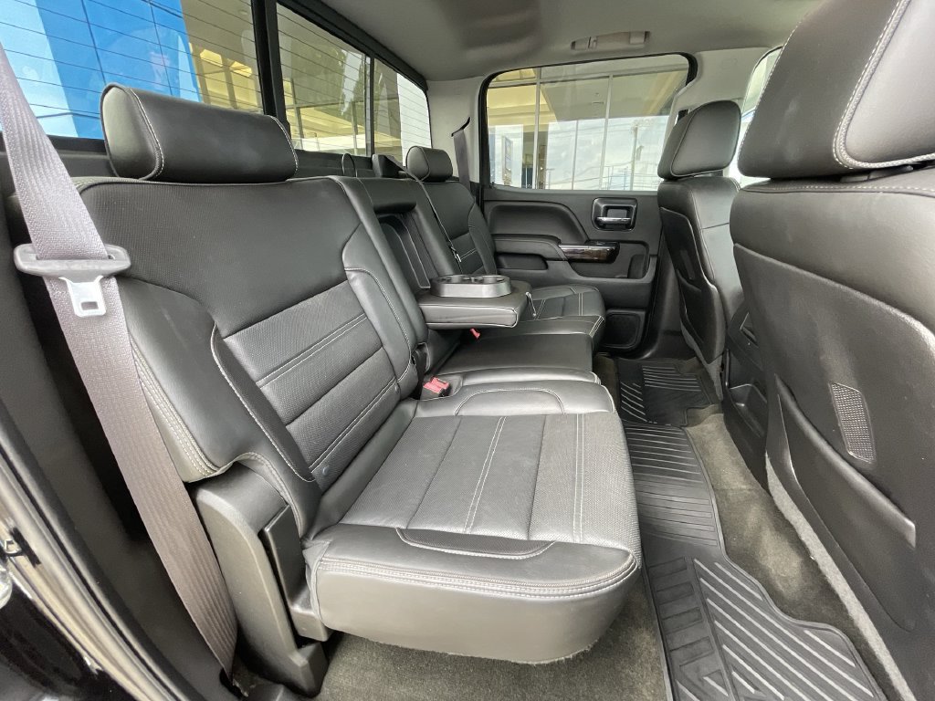 Certified 2015 GMC Sierra 2500 Denali w/ Duramax Plus Package AWD/4WD image 25