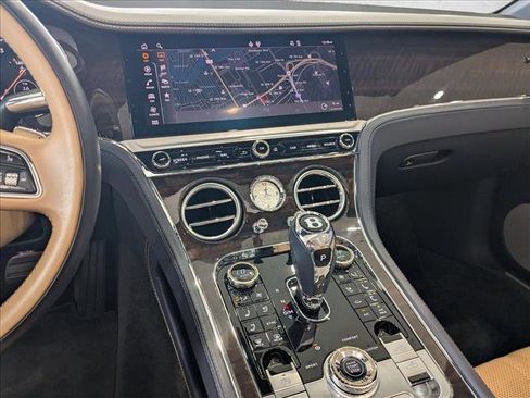 Used 2023 Bentley Continental GT Mulliner image 15