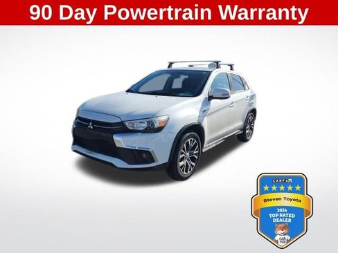 Used 2018 Mitsubishi Outlander Sport ES image 1