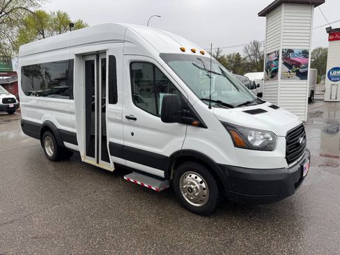 Used 2019 Ford Transit 350 XL RWD image 4