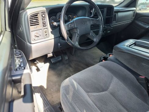 Used 2006 Chevrolet Silverado 1500 LT w/ Light Duty Power Package image 22