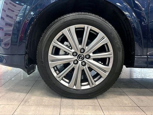 Used 2023 MAZDA CX-5 Signature image 9