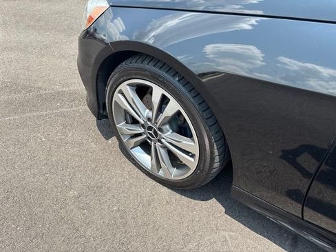 Used 2016 Mercedes-Benz E 350 Sedan w/ Premium Package image 4
