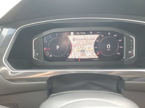 Certified 2024 Volkswagen Tiguan SEL R-Line AWD/4WD image 26