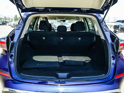 Used 2023 Nissan Murano S AWD/4WD image 27