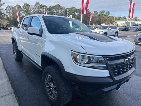 Used 2019 Chevrolet Colorado ZR2 image 3