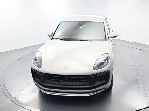 Certified 2023 Porsche Macan GTS image 44
