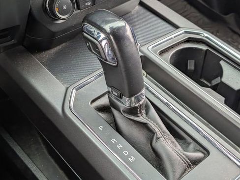 Used 2020 Ford F150 XLT w/ Equipment Group 302A Luxury AWD/4WD image 19