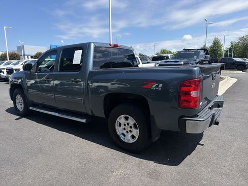 Used 2011 Chevrolet Silverado 1500 LT w/ All-Star Edition AWD/4WD image 8