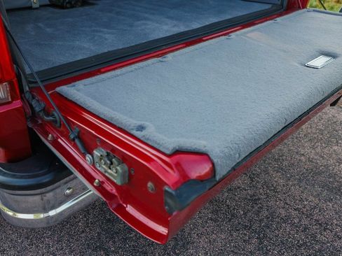 Used 1994 Ford Bronco XLT image 97