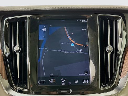 Used 2019 Volvo S60 T6 Inscription image 22