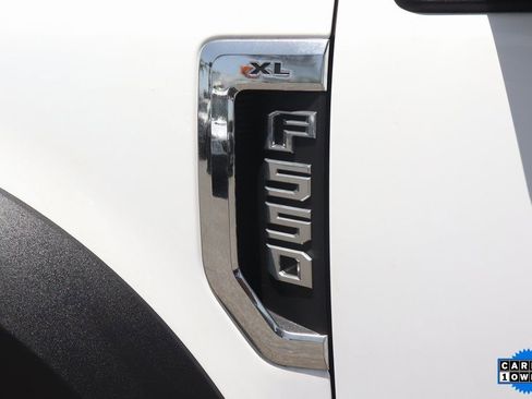 Used 2017 Ford F550 2WD Crew Cab Super Duty image 41