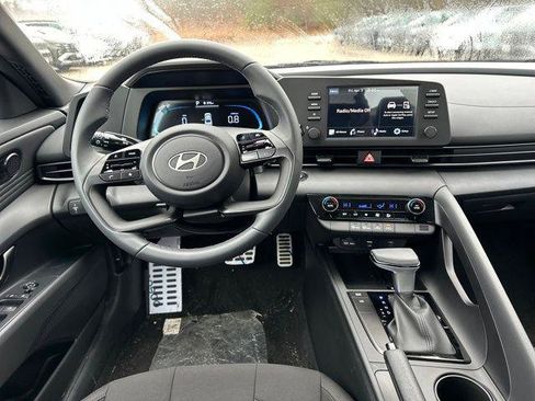 New 2026 Hyundai Elantra Sport image 9