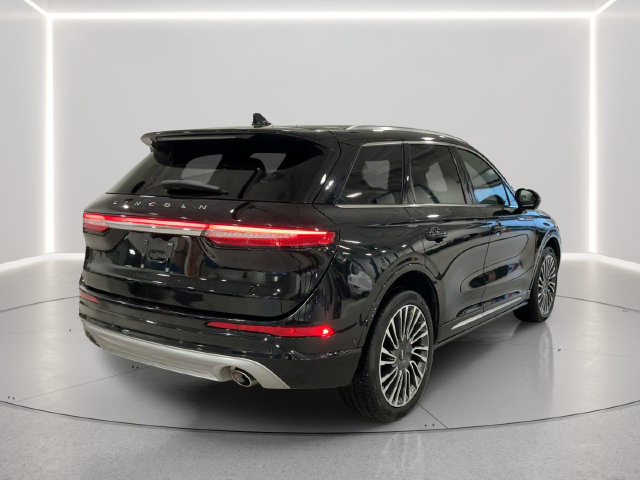 Used 2020 Lincoln Corsair Reserve w/ Equipment Group 201A AWD/4WD image 6