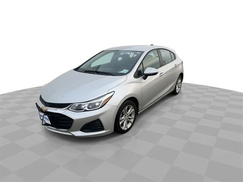 Certified 2019 Chevrolet Cruze LS w/ LS Convenience Package image 4