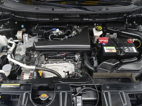 Used 2015 Nissan Rogue S AWD/4WD image 28