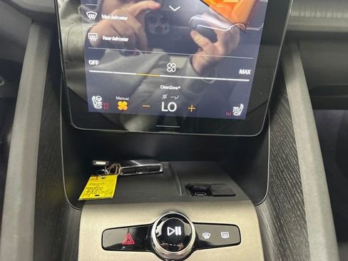 Used 2023 Polestar Polestar 2 w/ Pilot Pack image 21