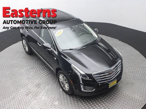 Used 2018 Cadillac XT5 Luxury w/ Driver Awareness Package AWD/4WD image 3