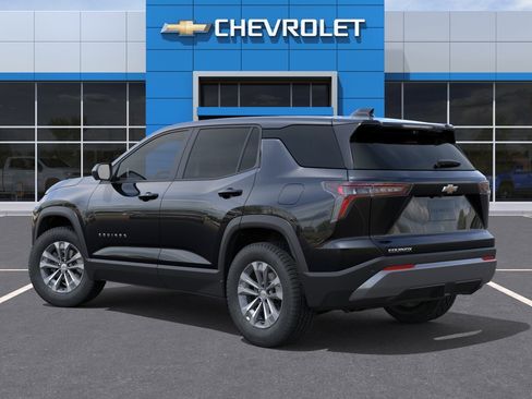 New 2026 Chevrolet Equinox LT w/ Convenience Package II FWD image 3