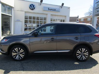Used 2020 Mitsubishi Outlander AWD