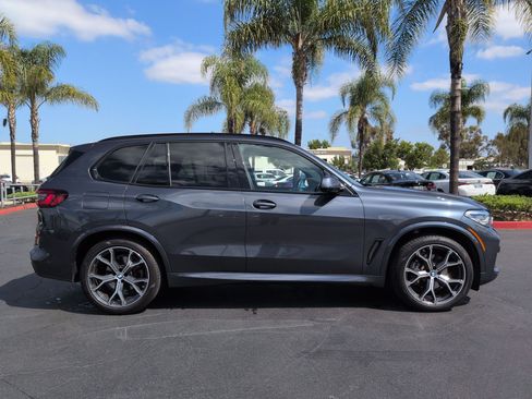 Used 2021 BMW X5 sDrive40i w/ M Sport Package RWD image 11