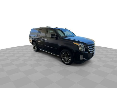 Certified 2020 Cadillac Escalade ESV Premium Luxury w/ Escalade Sport Edition AWD/4WD image 2