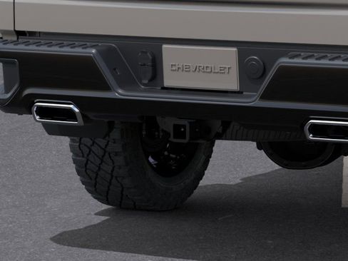 New 2026 Chevrolet Silverado 1500 Custom Trail Boss w/ LPO, Dark Essentials Package AWD/4WD image 14