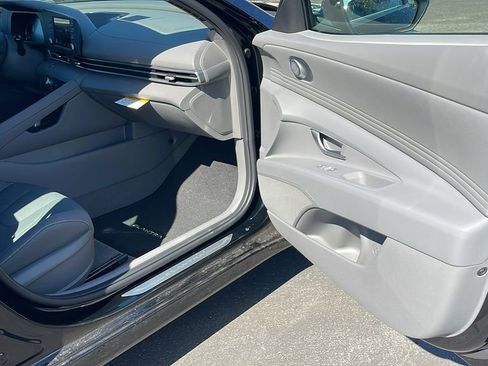New 2026 Hyundai Elantra SEL Sport image 31