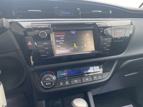 Used 2014 Toyota Corolla L image 26