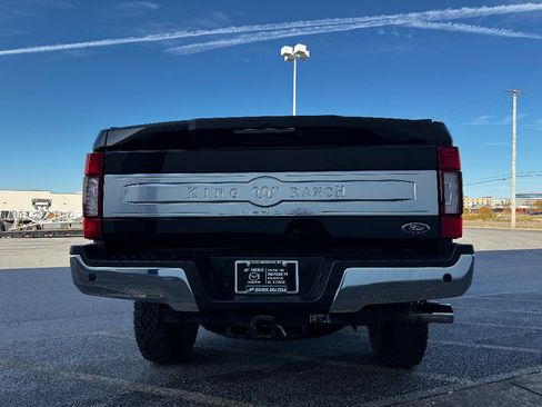 Used 2022 Ford F350 King Ranch w/ Tremor Off-Road Package image 9
