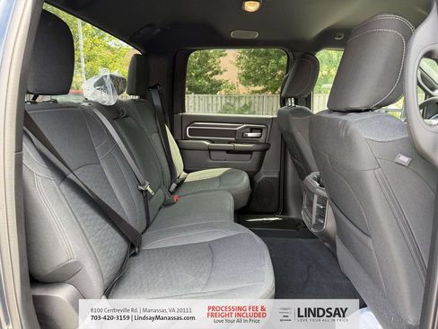 New 2026 RAM 2500 Big Horn AWD/4WD image 15