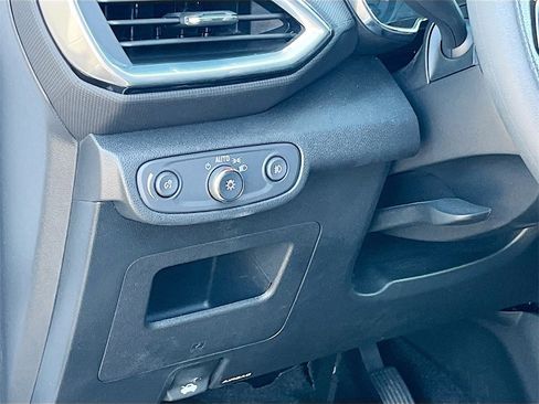 Used 2023 Chevrolet TrailBlazer LT w/ Convenience Package image 10