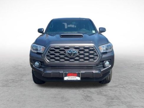 Certified 2023 Toyota Tacoma TRD Sport image 2