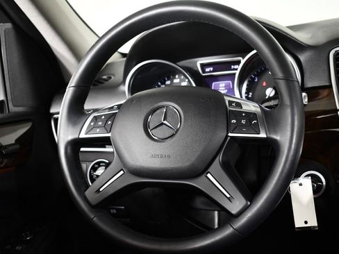 Used 2015 Mercedes-Benz ML 250 250 BLUETEC image 16