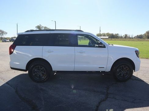 New 2025 Ford Expedition Tremor image 24