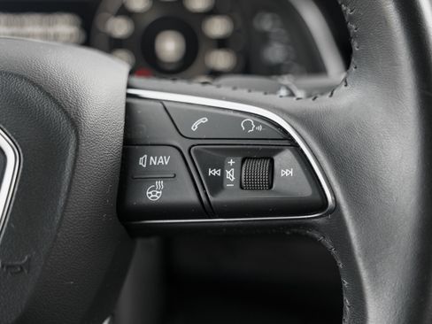 Used 2019 Audi Q7 3.0T Premium Plus image 19