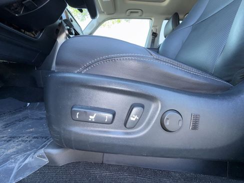 Used 2022 Toyota 4Runner Limited AWD/4WD image 14