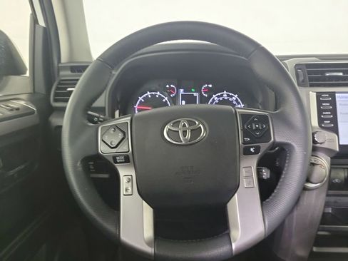 Used 2021 Toyota 4Runner SR5 Premium AWD/4WD image 13