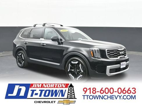 Used 2025 Kia Telluride S AWD/4WD image 1