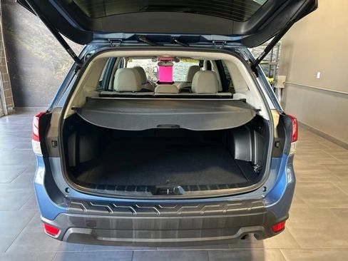 Used 2021 Subaru Forester Premium AWD/4WD image 33