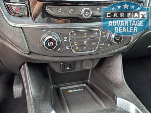 Used 2023 Chevrolet Traverse LT AWD/4WD image 8