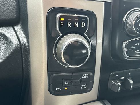 Used 2016 RAM 1500 Classic SLT image 23