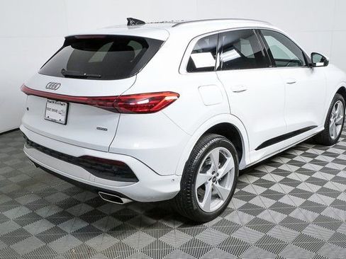 Used 2025 Audi Q5 2.0T Premium Plus w/ Premium Plus image 3