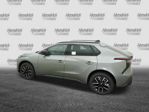 Used 2026 Toyota bZ FWD image 5