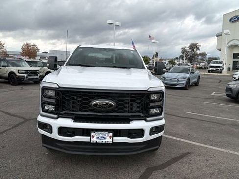 New 2026 Ford F250 Lariat w/ Black Appearance Package image 8