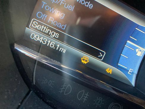 Used 2017 Lincoln Navigator L Select AWD/4WD image 18